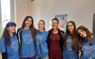 Cinq élèves au concours de traduction Juvenes Translatores